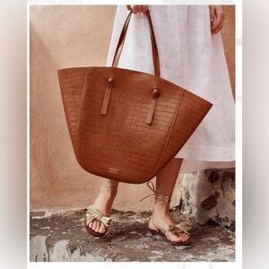 LOEFFLER RANDALL Katia Bag